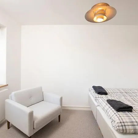 Anemonehuset Pa Christianssaede Tatil Evi Maribo